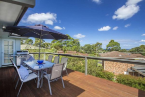 Hook Wine And Sinker Mollymook